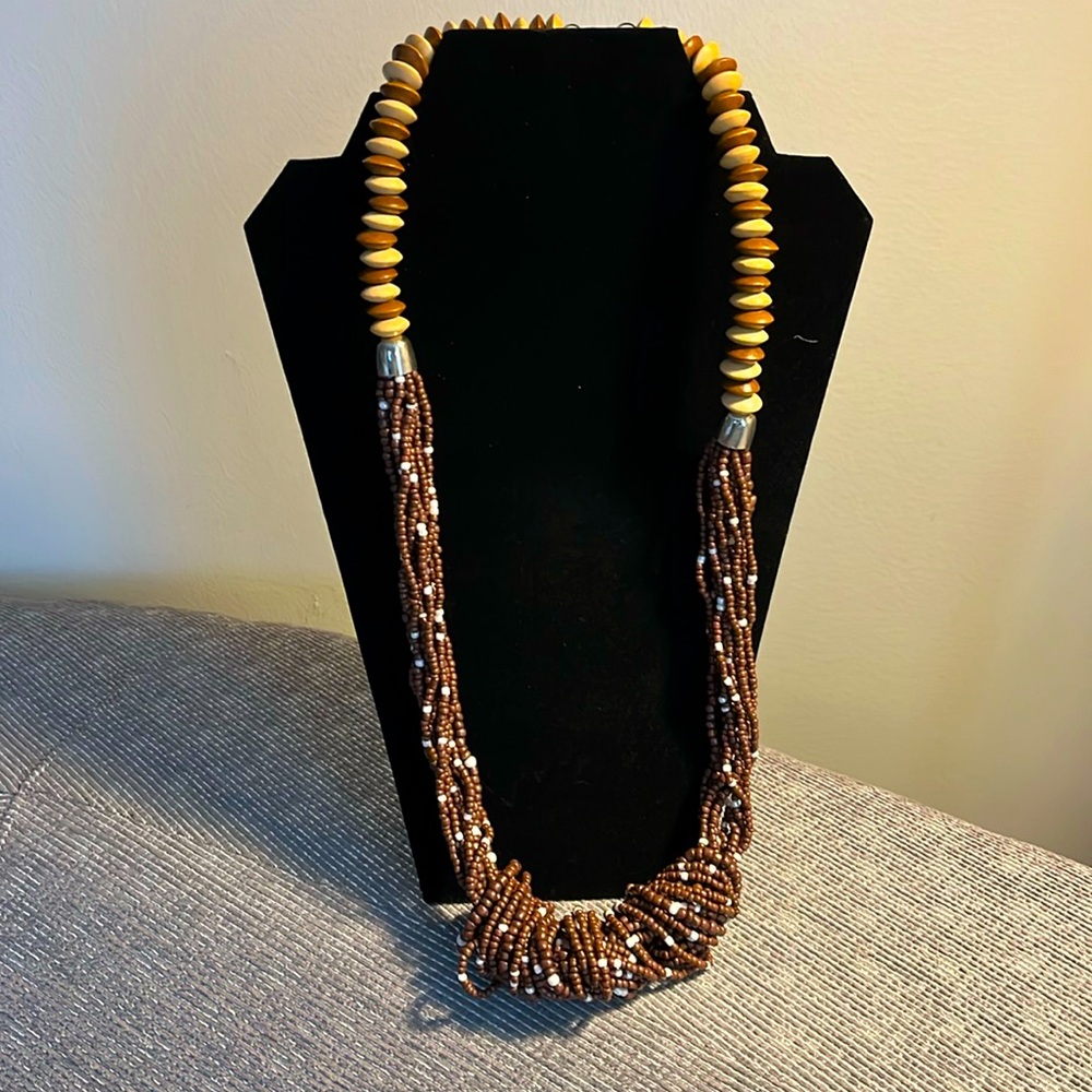 Beaded knotted necklace